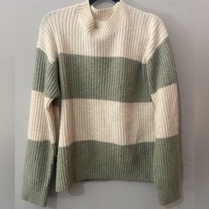 H&M Striped Knit Sweatshirt Slightly Oversized. Size S